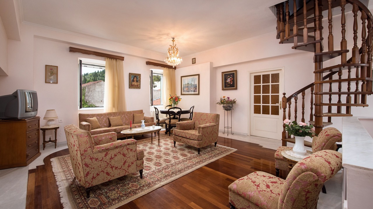 Photo of Livingroom in Sinarades