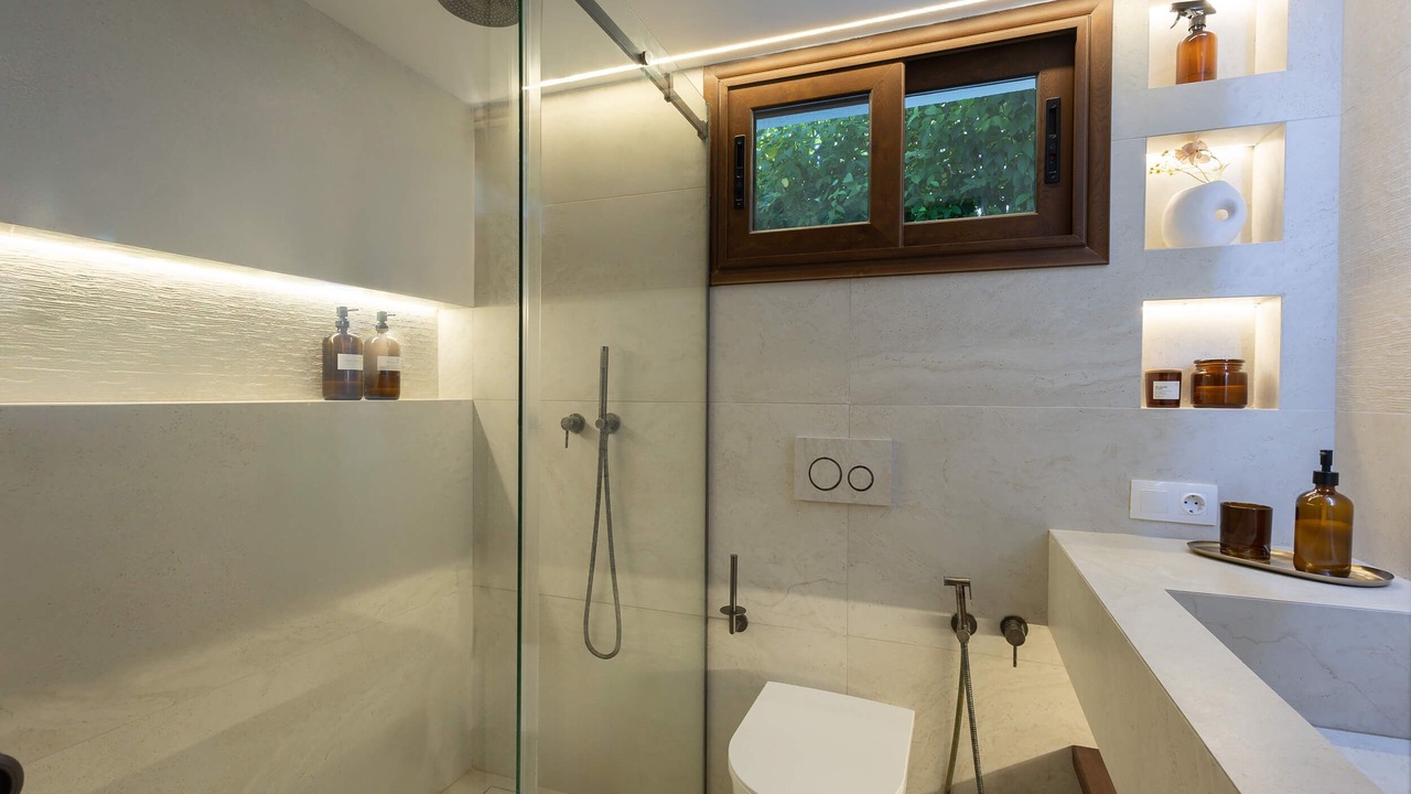 Photo of Bathroom in Sane