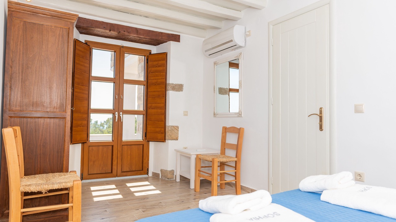 Photo of Bedroom in Skala