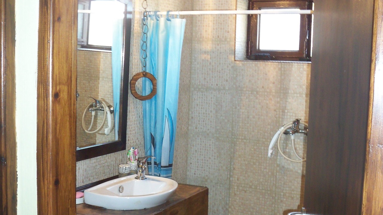 Photo of Bathroom in Evdilos