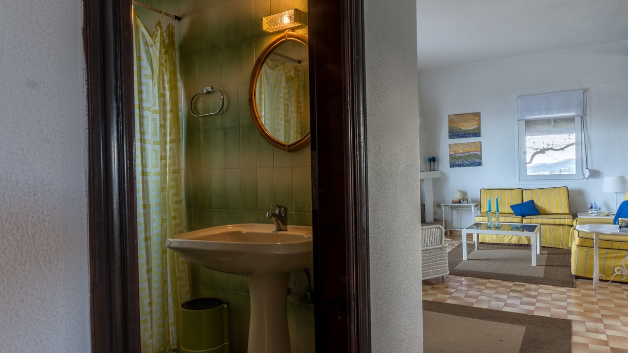 Photo of Bathroom in Pallini