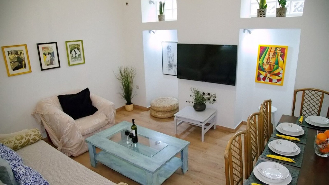 Photo of Livingroom in Athens