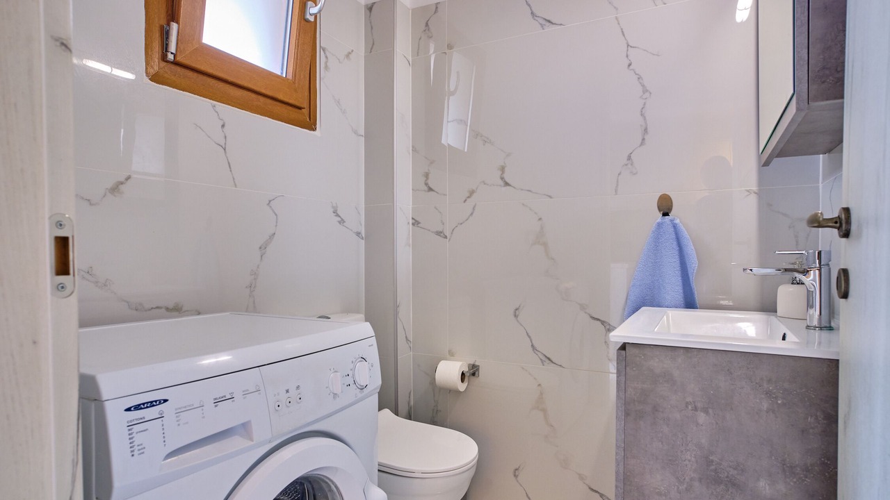 Photo of Bathroom in Arillas
