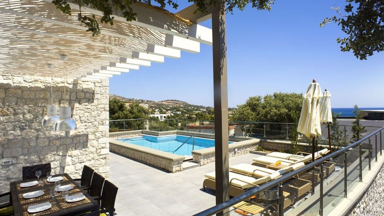 Photo of Others in Pefkos
