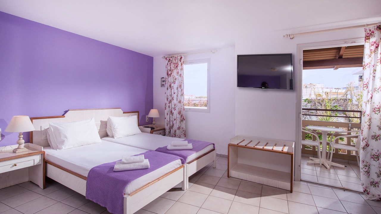 Photo of Bedroom in Malia