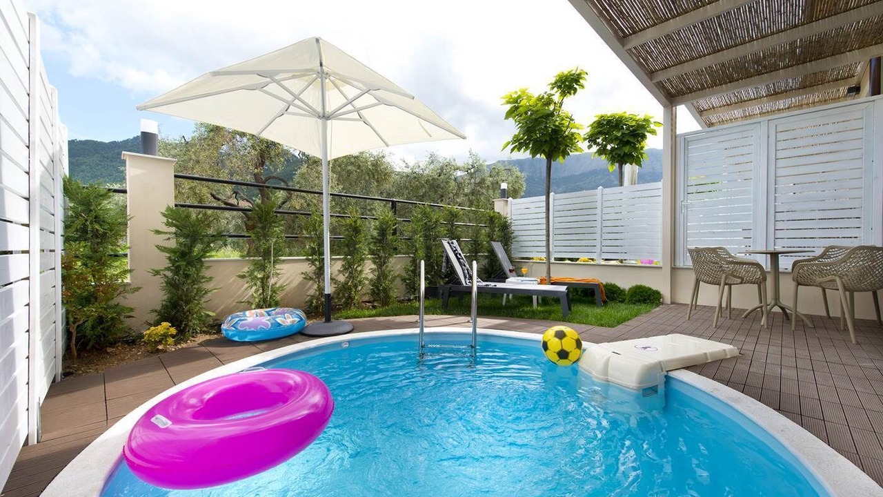 Photo of Outdoor in Kinyra