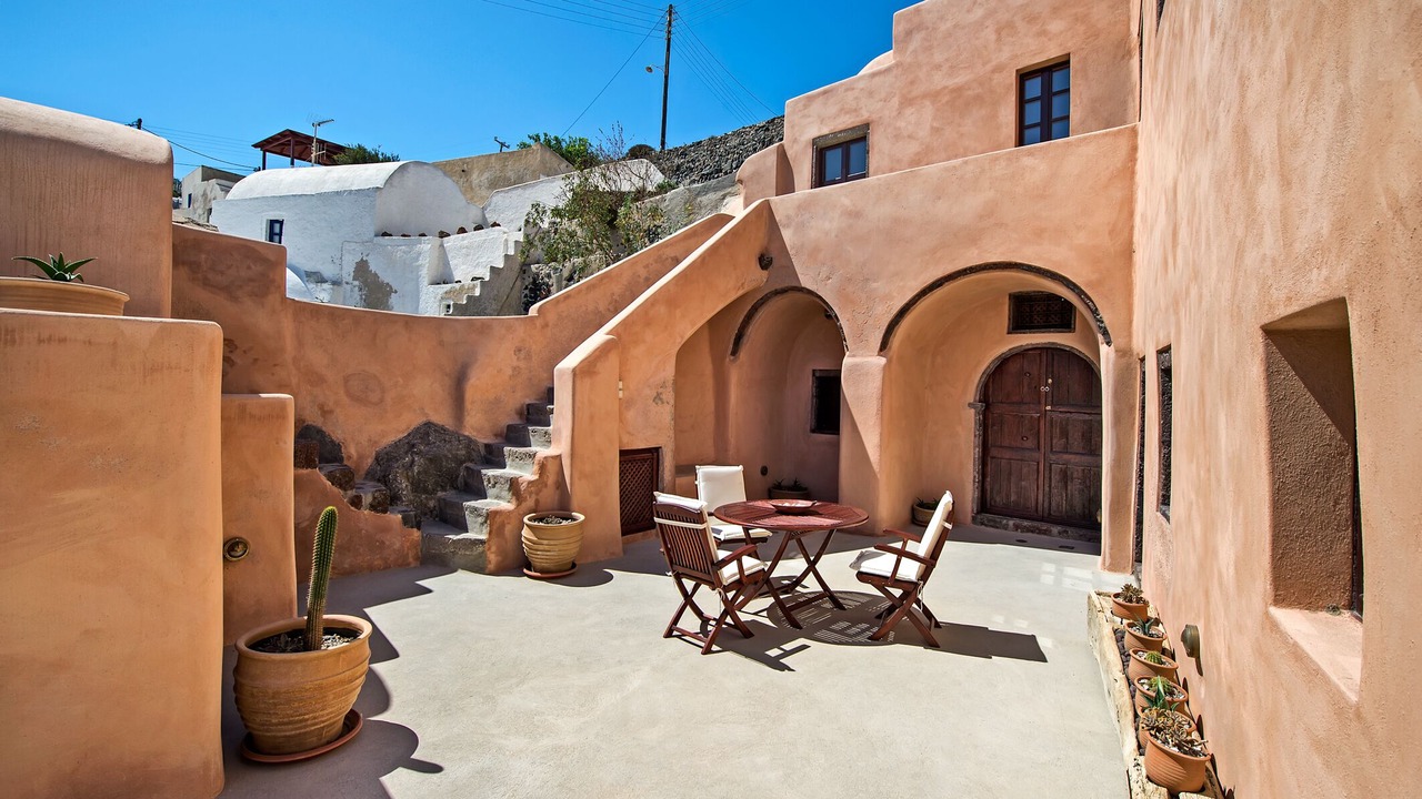 Photo of Outdoor in Finikia