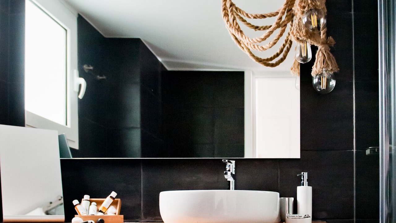Photo of Bathroom in Makrigianni