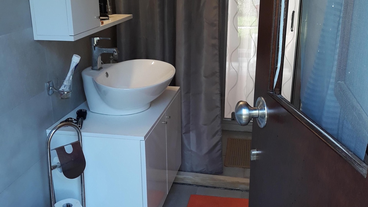 Photo of Bathroom in Parelia