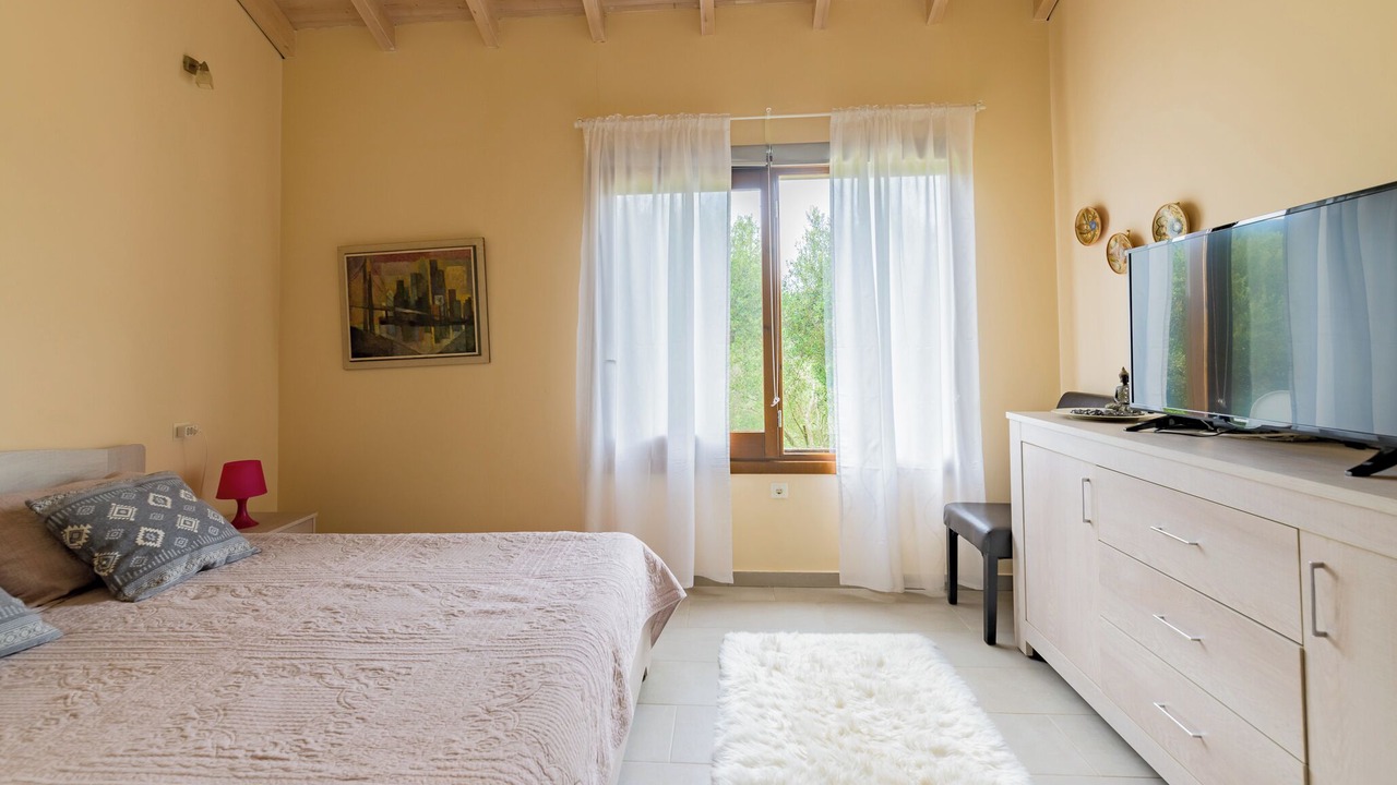Photo of Bedroom in Parelia