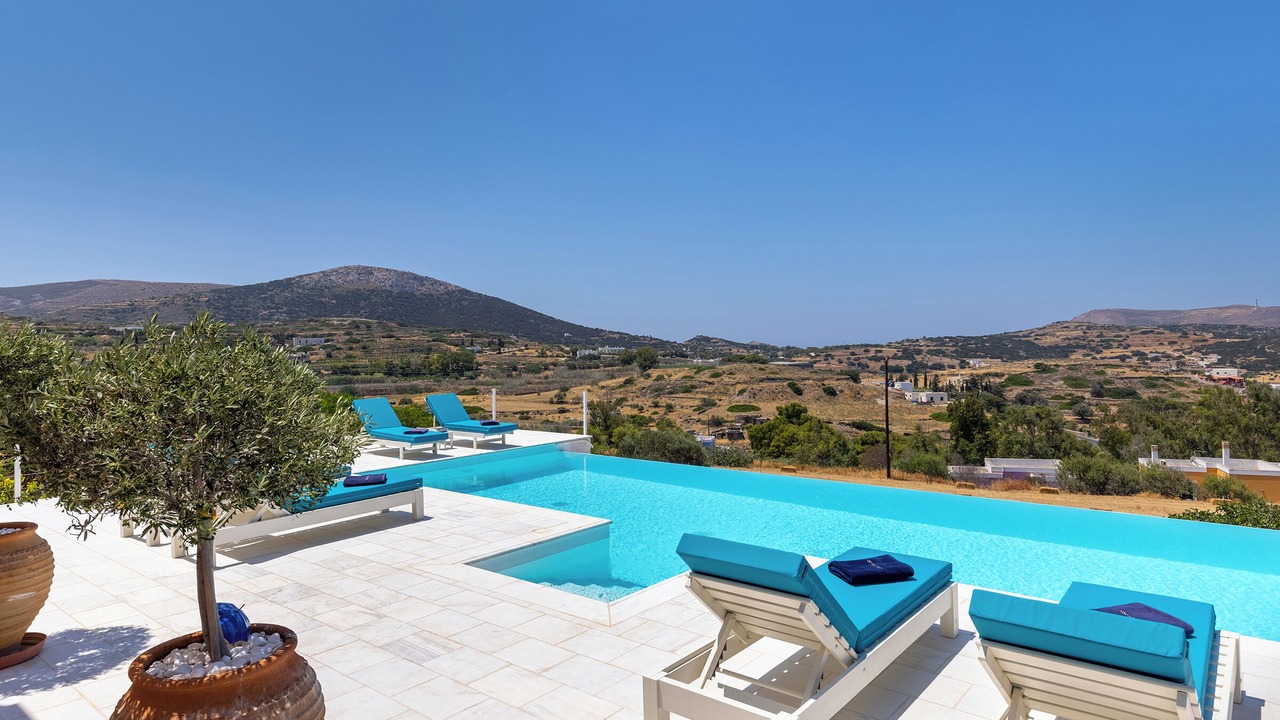 Photo of Outdoor in Mesaria