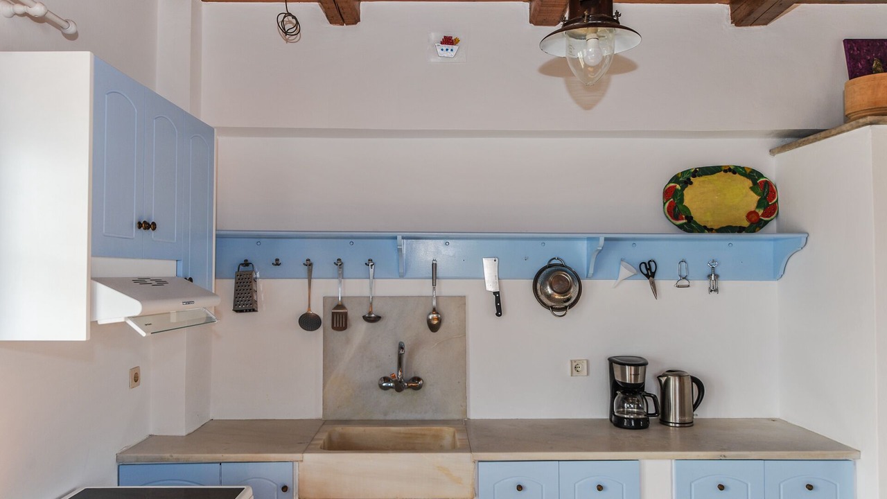 Photo of Kitchen in Minoa Pediada