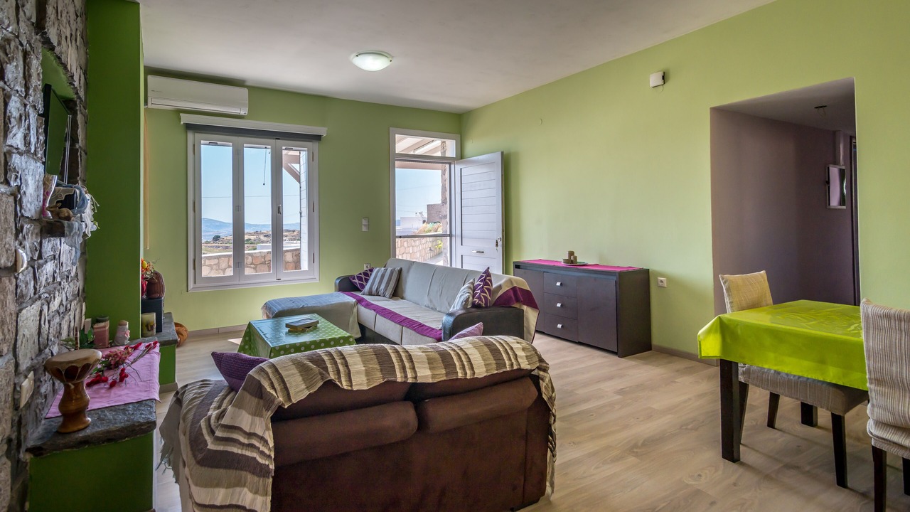 Photo of Livingroom in Tripiti
