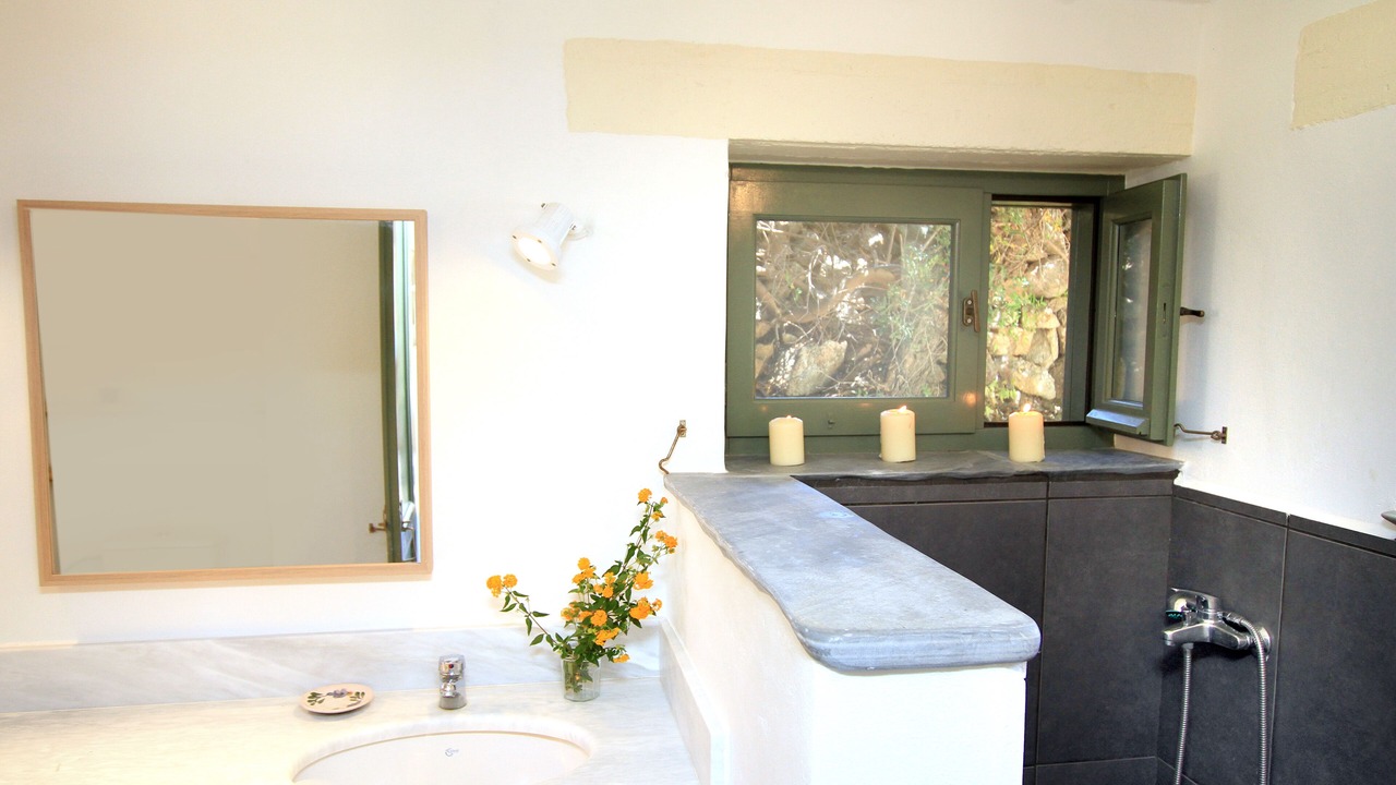 Photo of Bathroom in Kampos