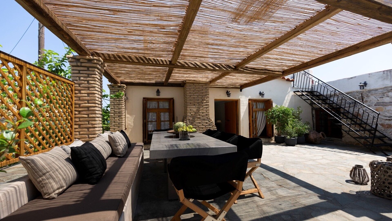 Photo of Outdoor in Agios Konstantinos