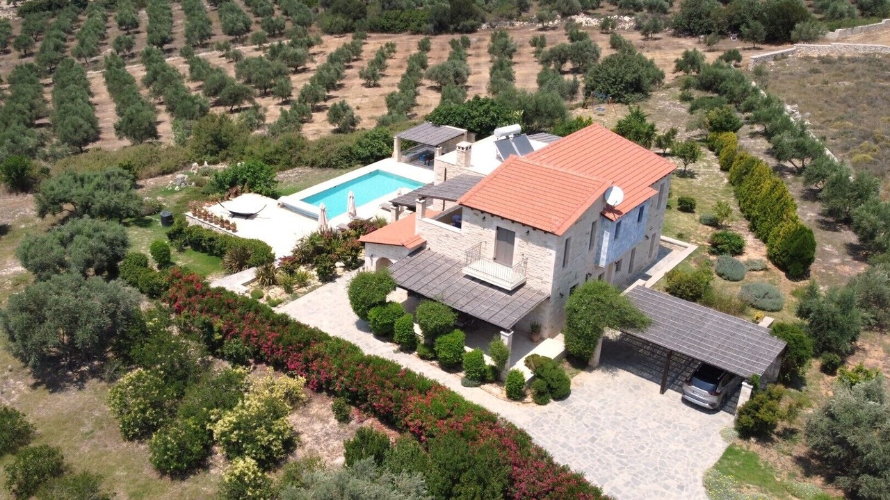 Photo of Outdoor in Asteri