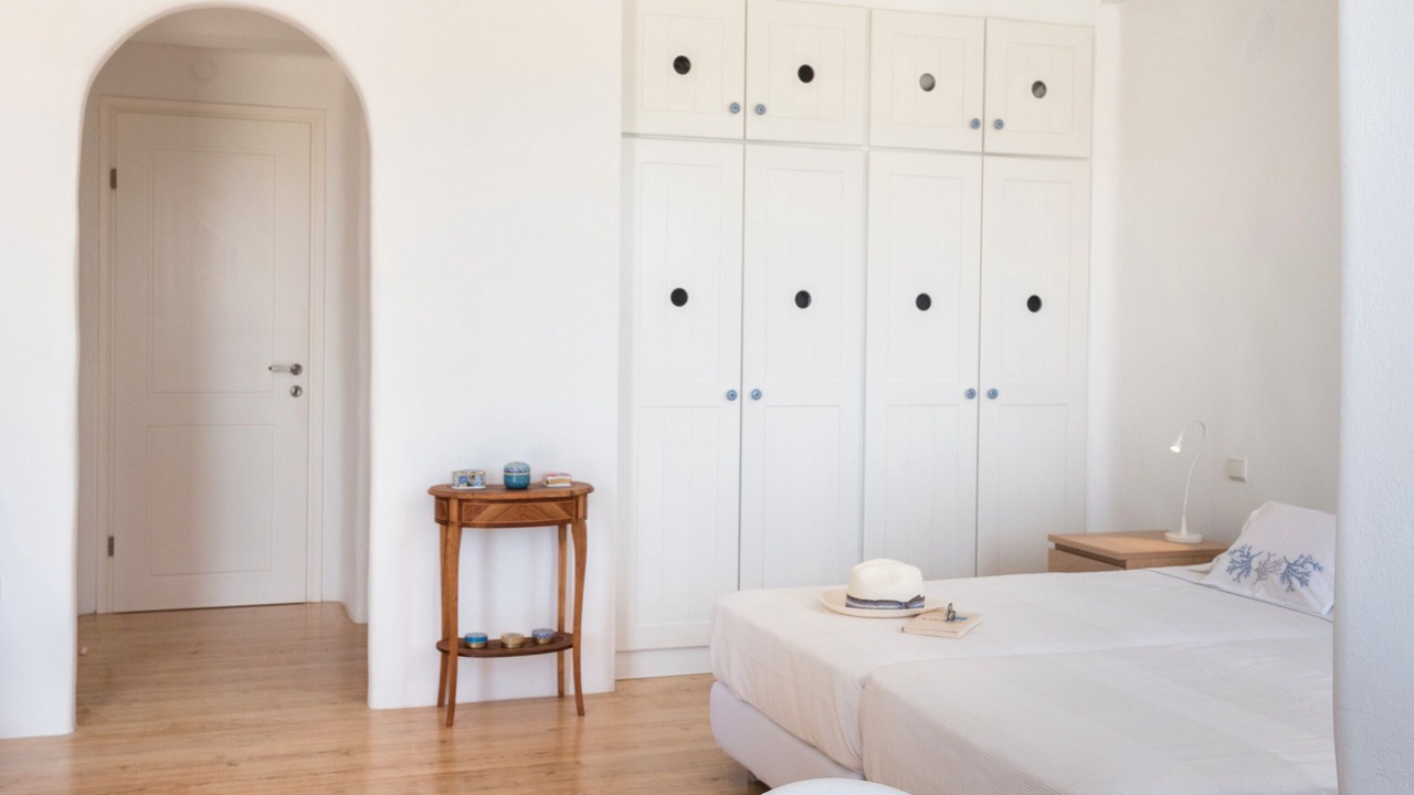 Photo of Bedroom in Drios