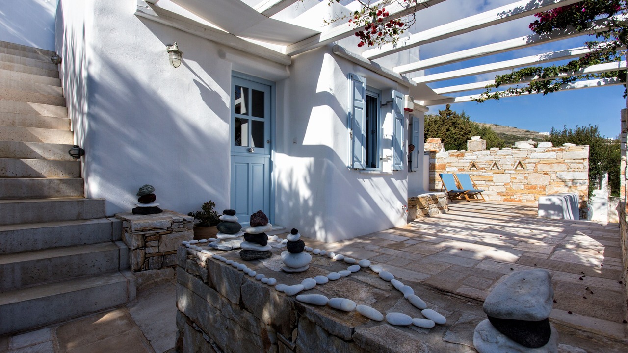Photo of Patio Balcony in Drios
