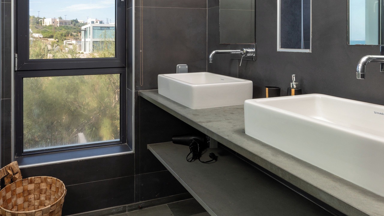 Photo of Bathroom in Vagia