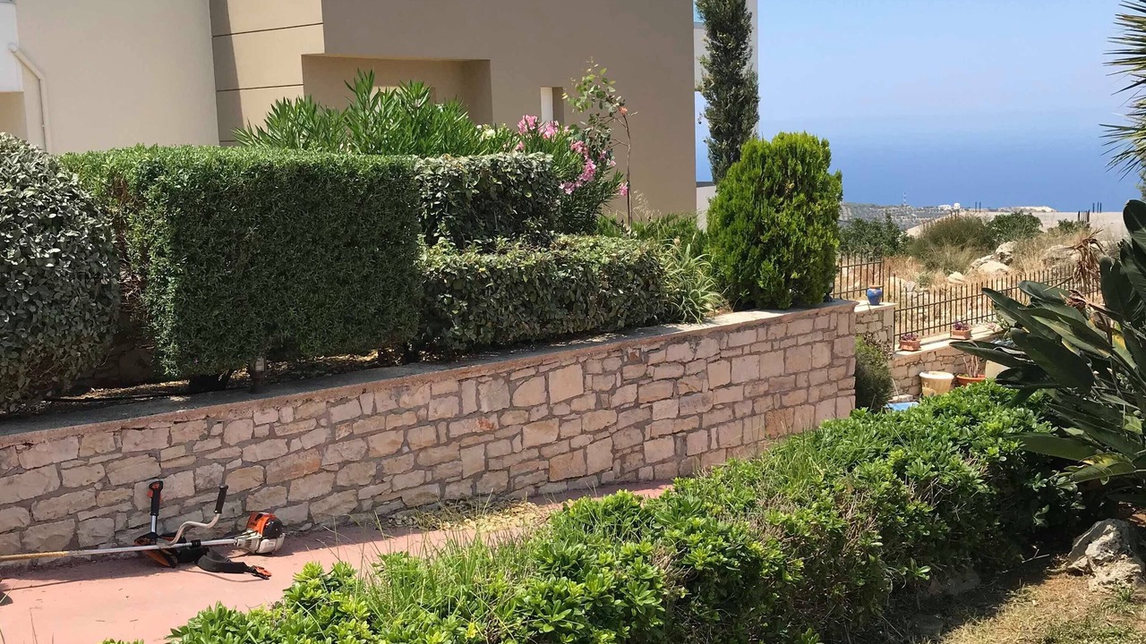 Photo of Outdoor in Roussospiti