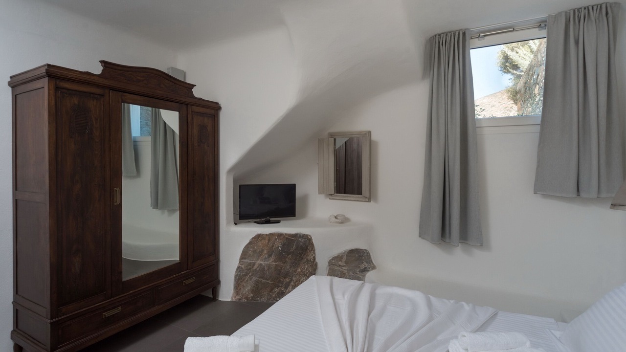 Photo of Bedroom in Karystos