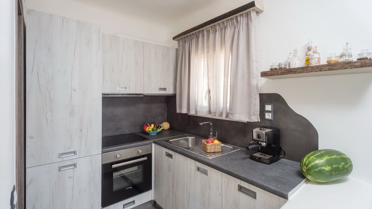 Photo of Kitchen in Karystos