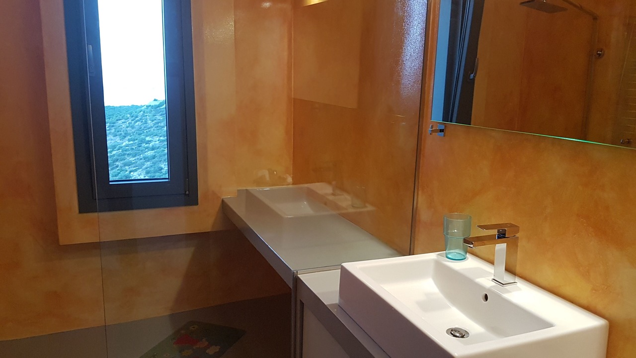 Photo of Bathroom in Marathon