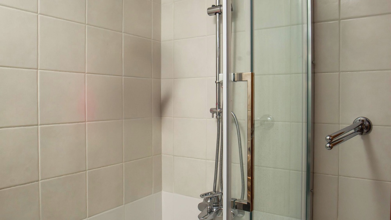 Photo of Bathroom in Ialyssos