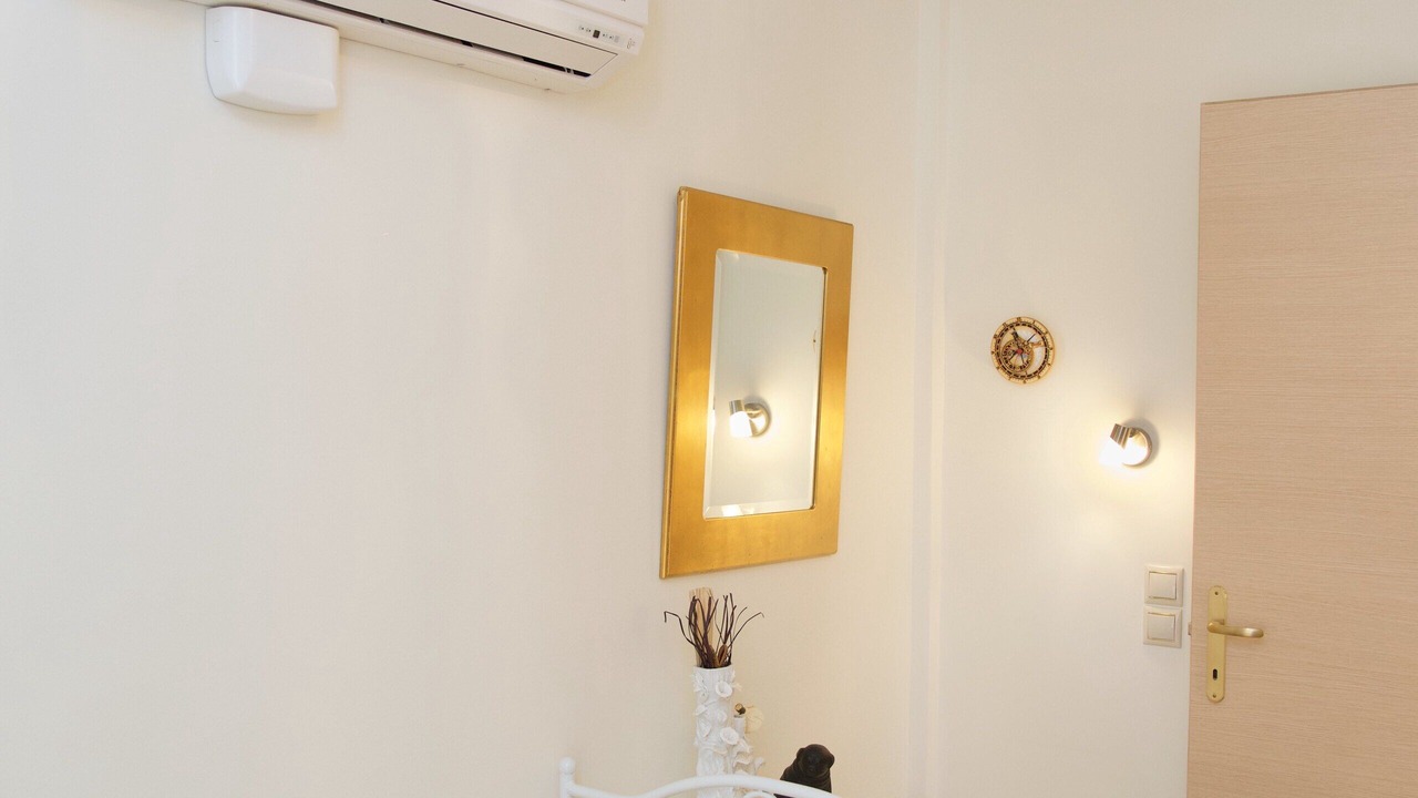 Photo of Bedroom in Karavomylos