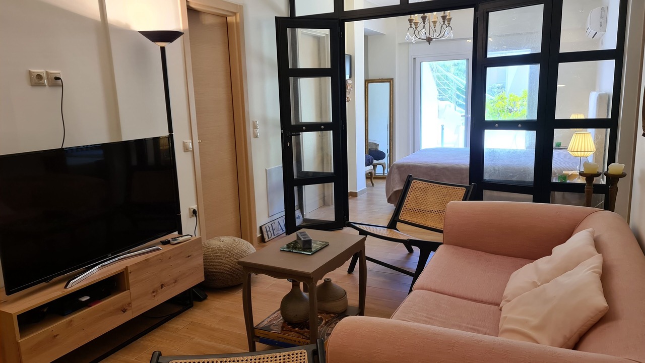 Photo of Livingroom in Karavomylos