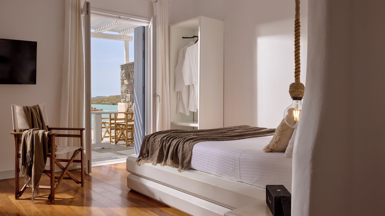Photo of Bedroom in Milos