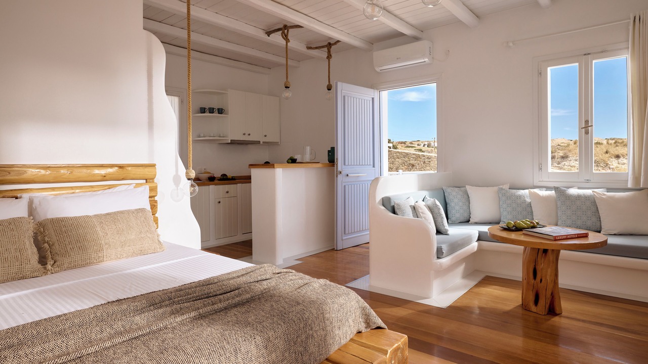 Photo of Bedroom in Milos