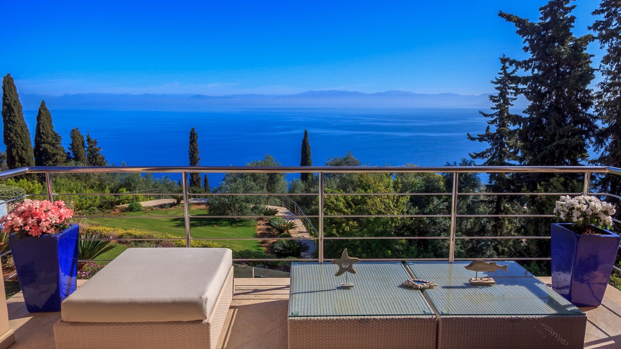 Photo of Patio Balcony in Agia Pelagia Chlomou