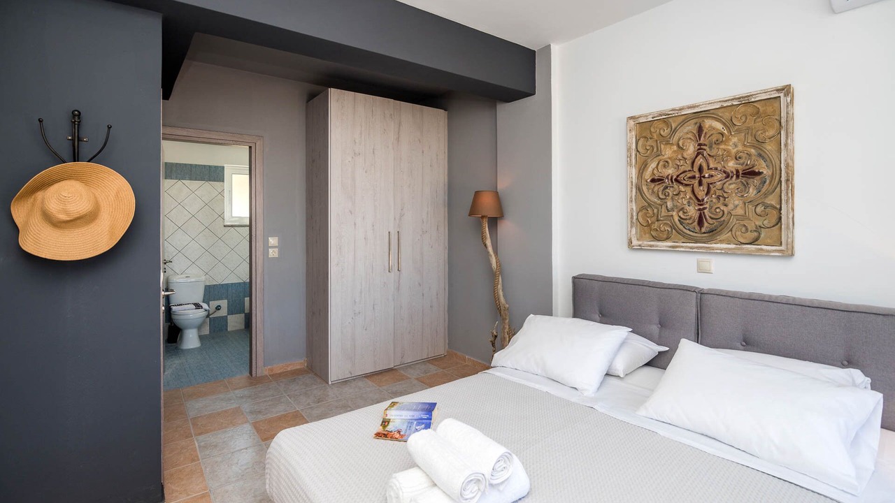 Photo of Bedroom in Skala
