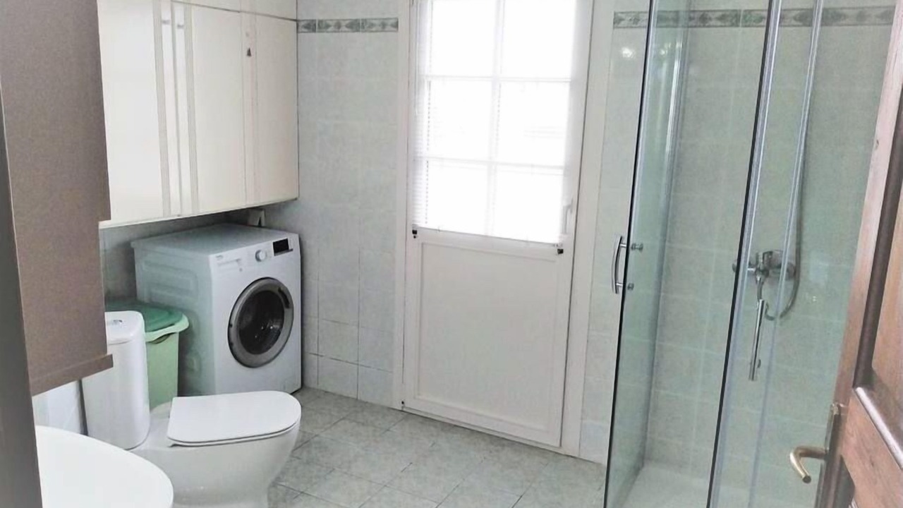 Photo of Bathroom in Adamas