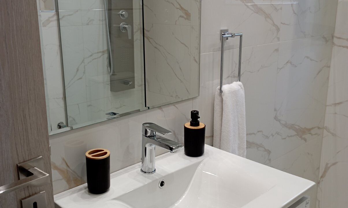 Photo of Bathroom in Diasella