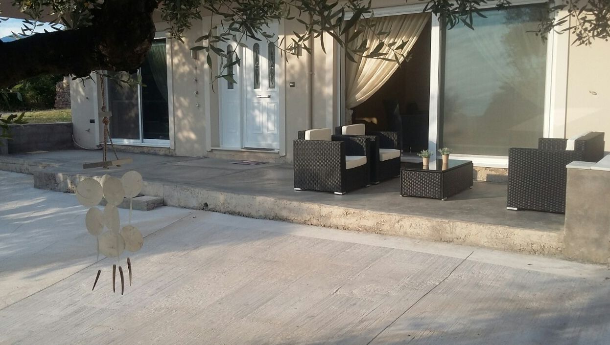 Photo of Outdoor in Diasella