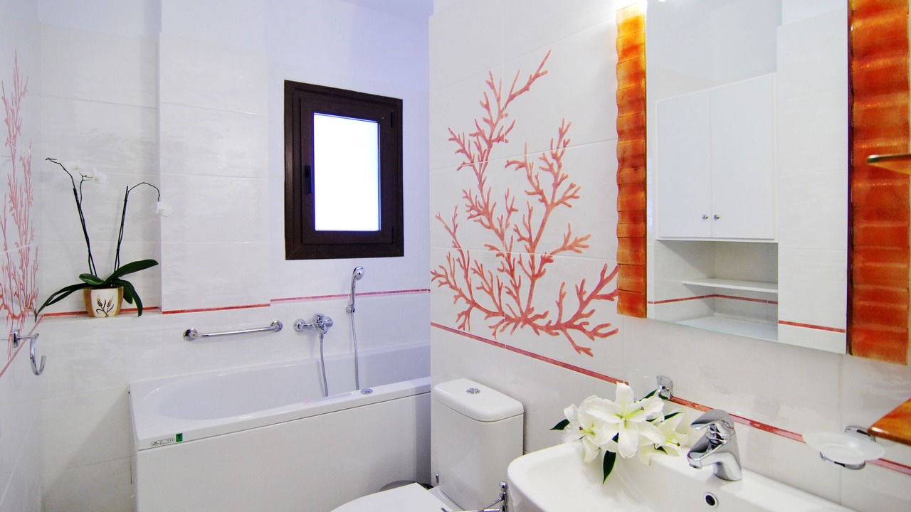 Photo of Bathroom in Kerveli