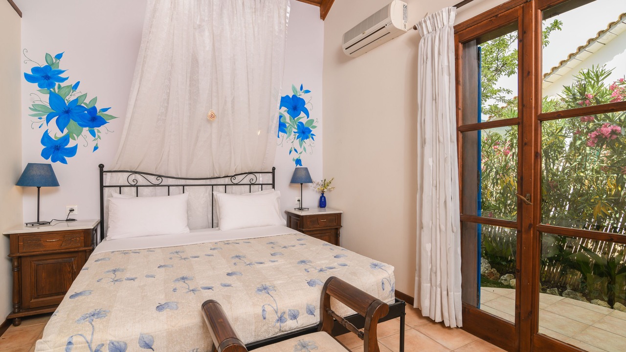 Photo of Bedroom in Kallithea