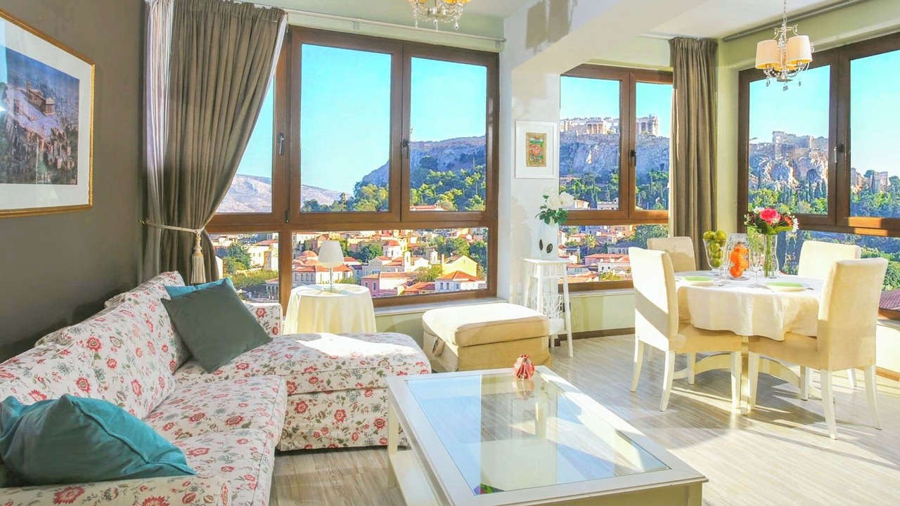 Photo of Livingroom in Psirri