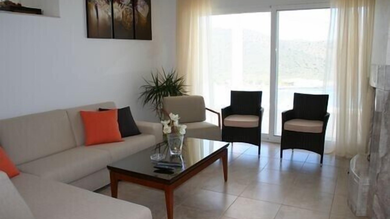 Photo of Livingroom in Pefki