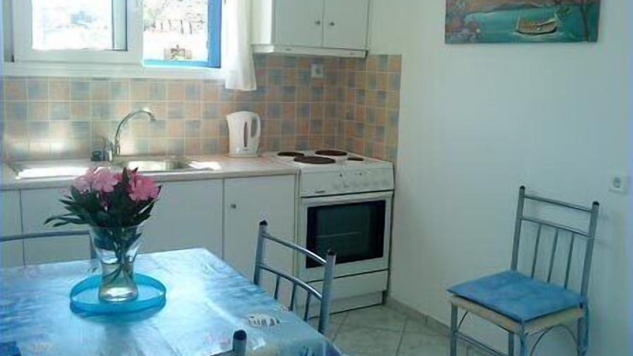 Photo of Kitchen in Armenistis