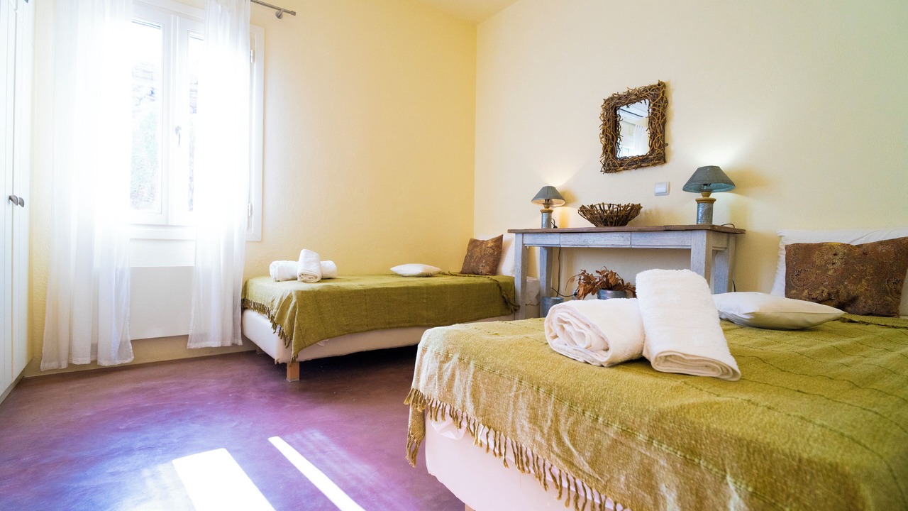 Photo of Bedroom in Kea
