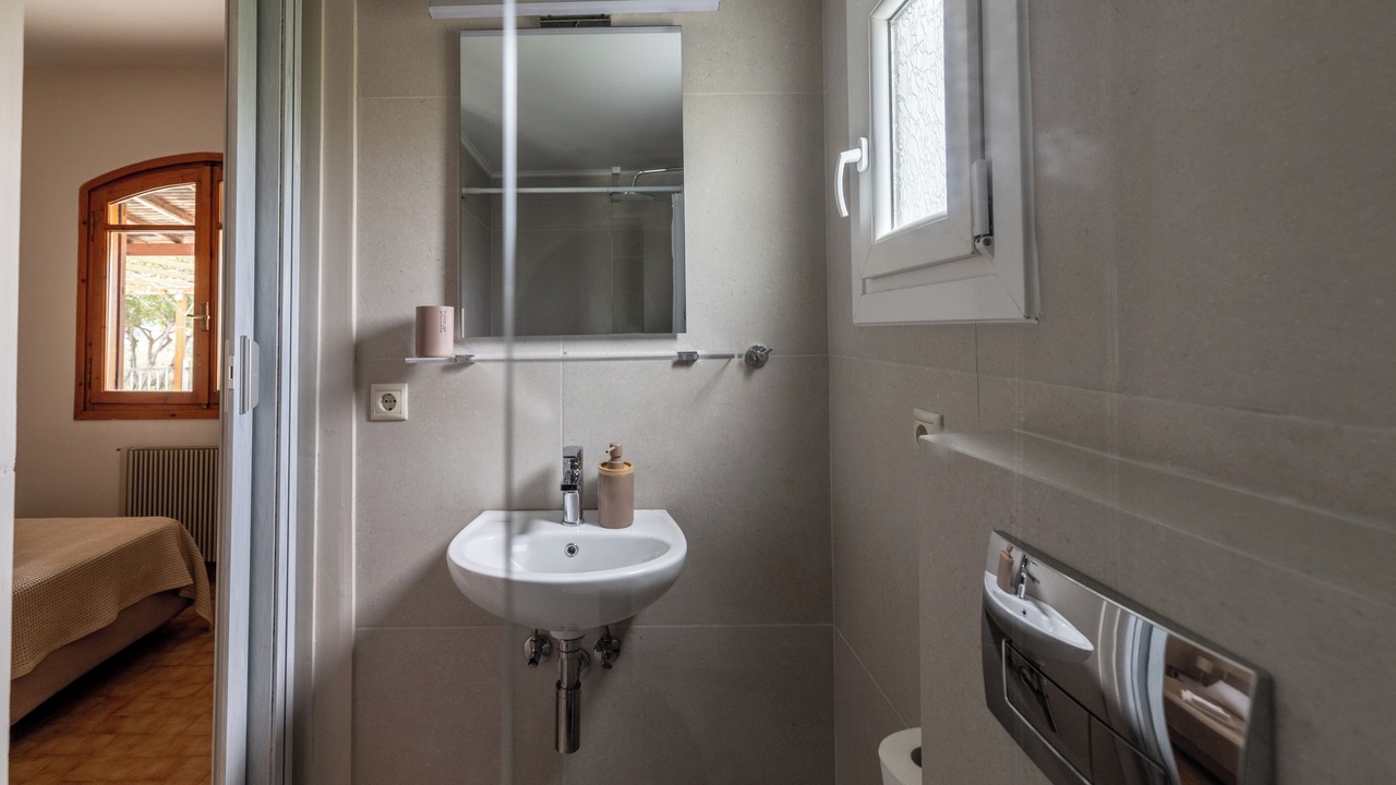 Photo of Bathroom in Chalcis