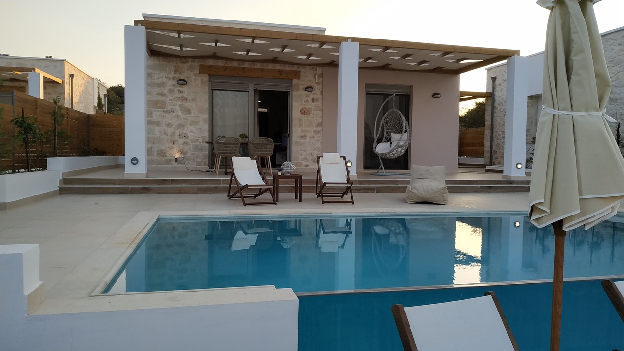 Photo of Outdoor in Gerani
