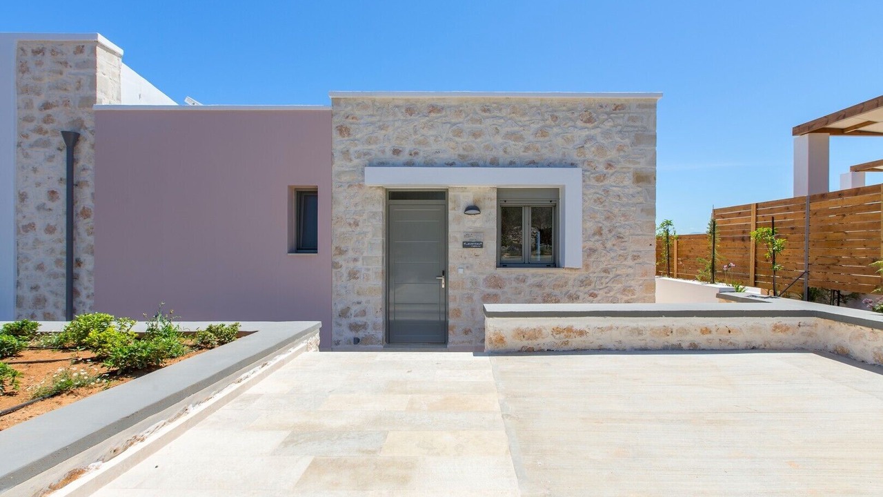 Photo of Outdoor in Gerani