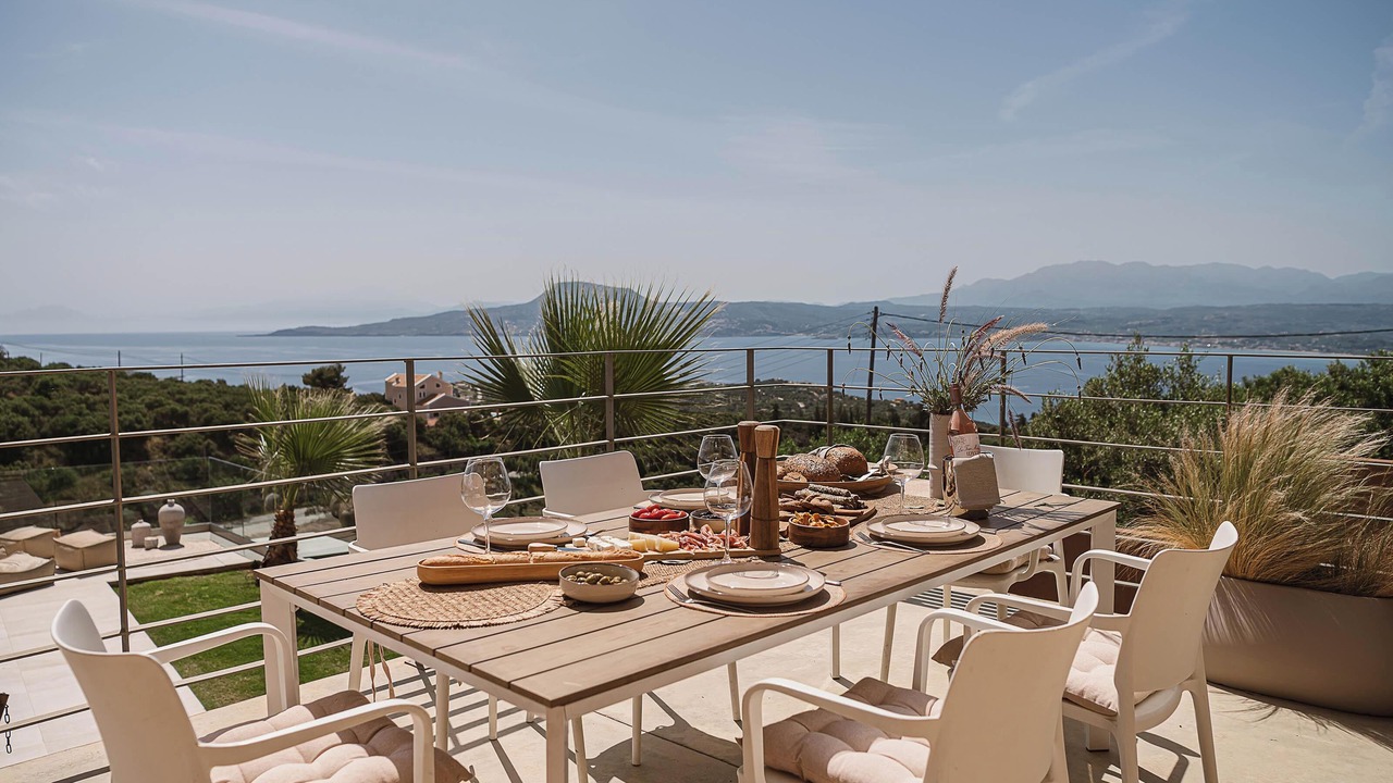 Photo of Outdoor in Sternes