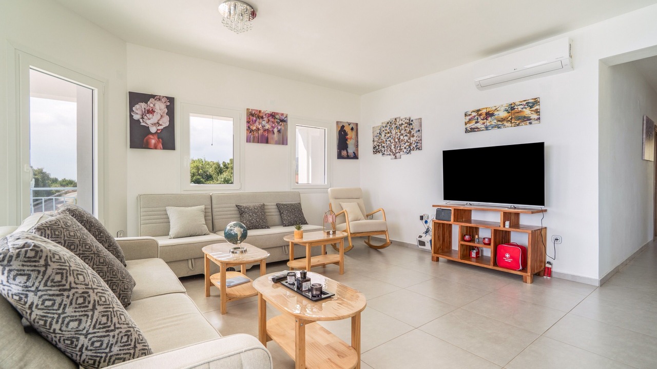 Photo of Livingroom in Eleios-Pronnoi