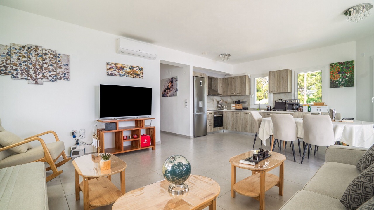 Photo of Livingroom in Eleios-Pronnoi