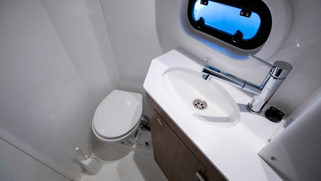 Photo of Bathroom in Volos City Centre
